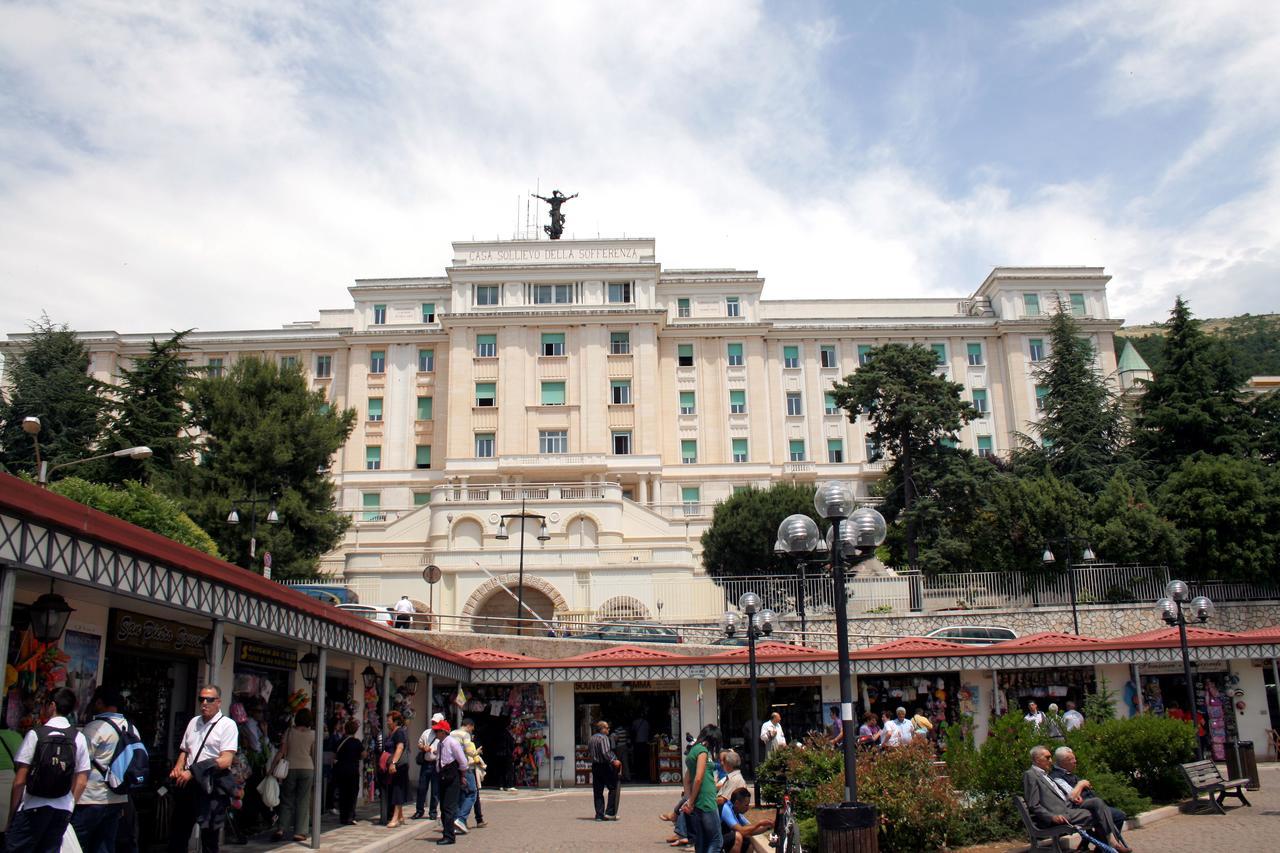 Hotel Dei Cappuccini San Giovanni Rotondo Buitenkant foto